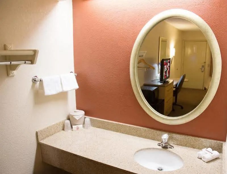 Red Roof Inn Plus+ Nashville Airport 3*,  United States