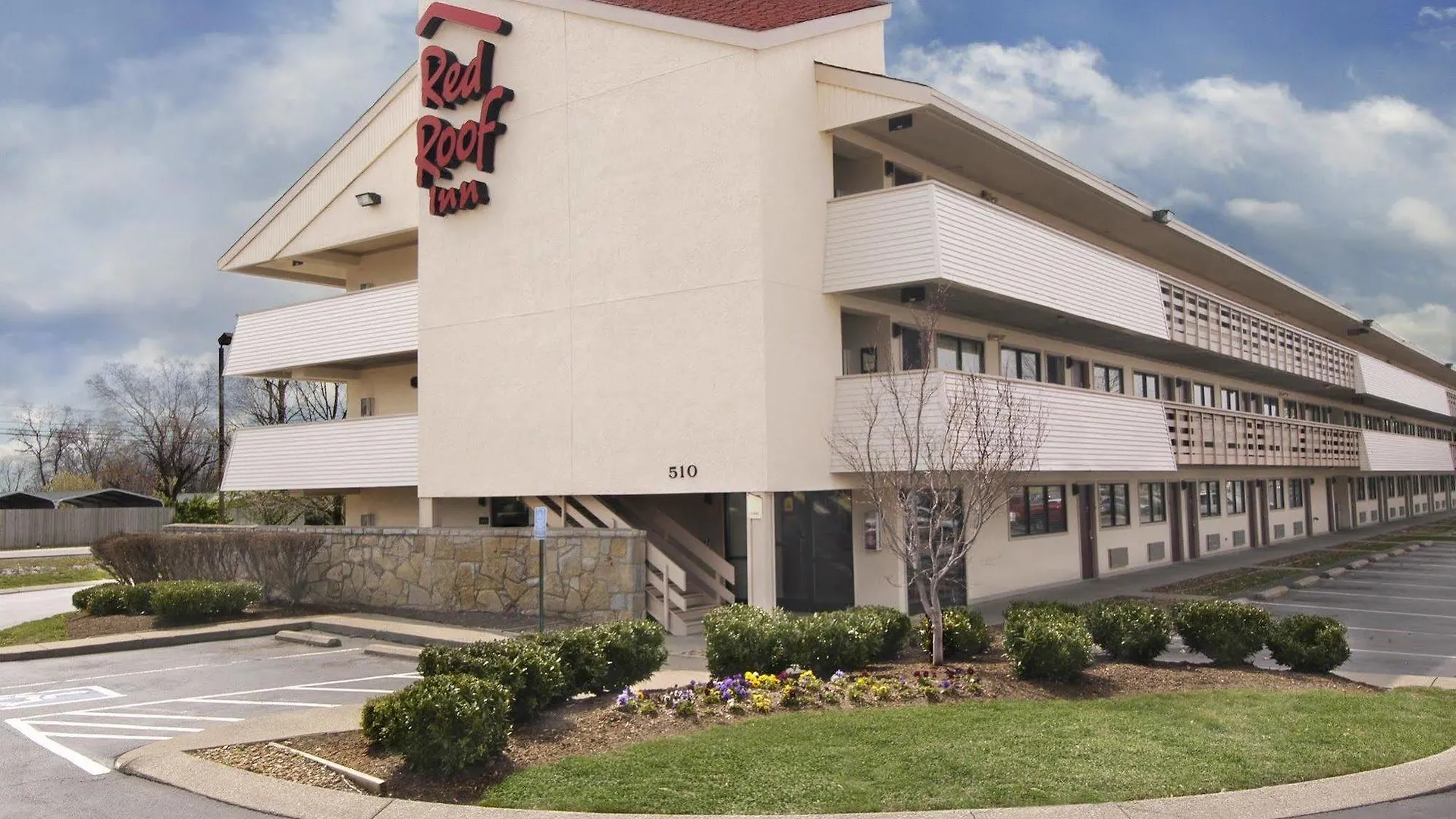 *** Hotel Red Roof Inn Plus+ Nashville Airport United States