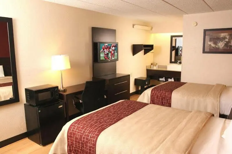 Red Roof Inn Plus+ Nashville Airport Hotel